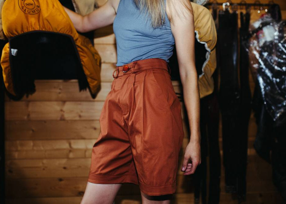 Hickstead | High Waist Pleated Cotton Shorts